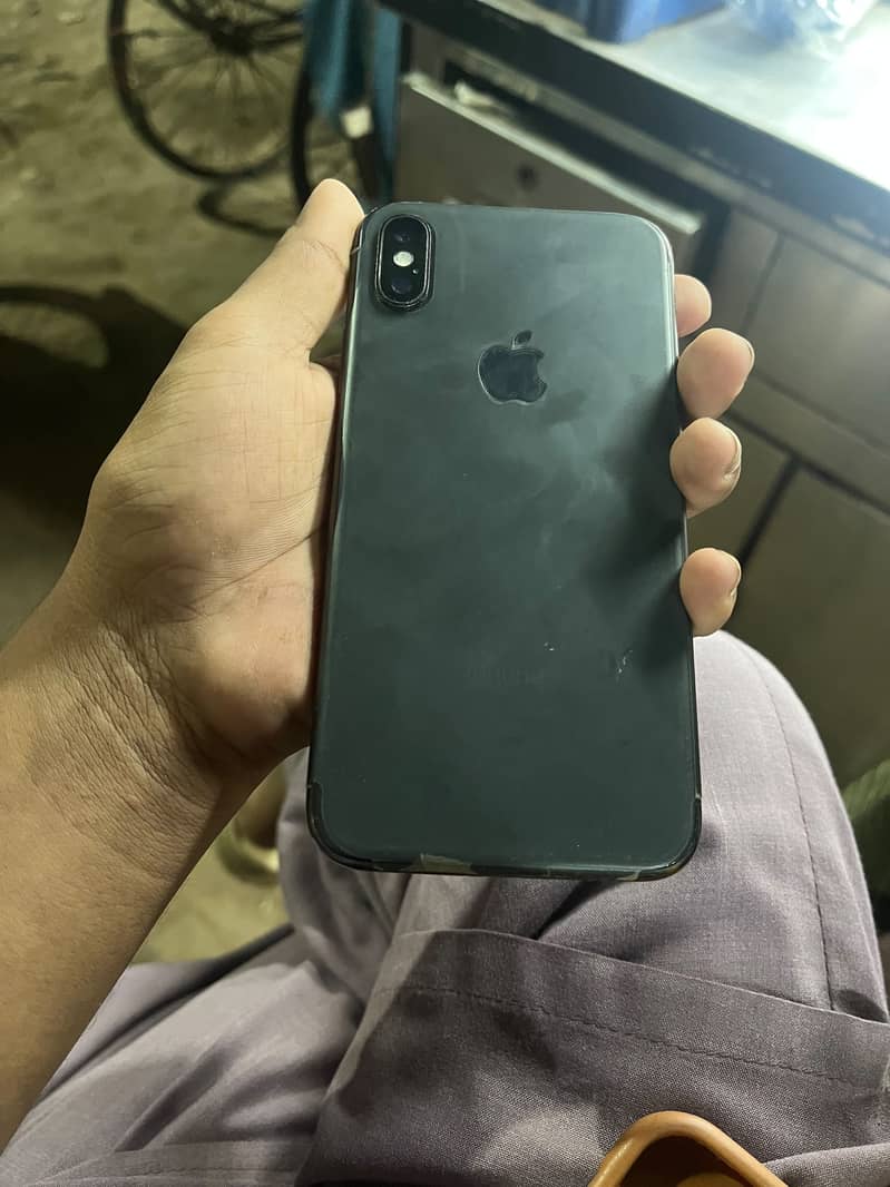 Apple iPhone X 1