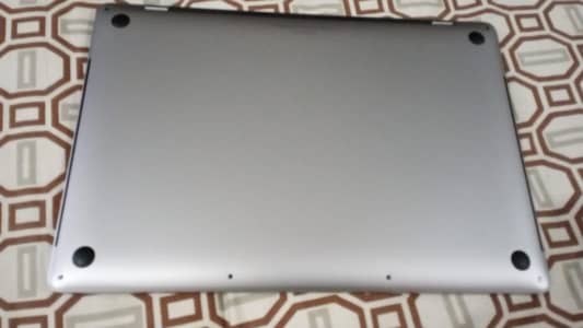 MACBOOK PRO I7 2019