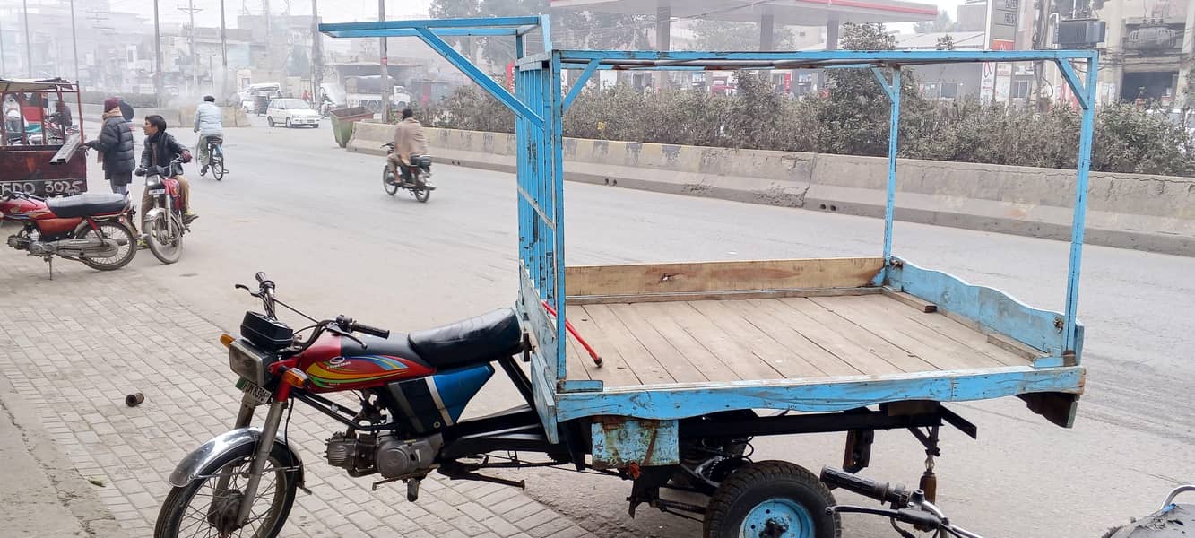 Loader rickshaw 1