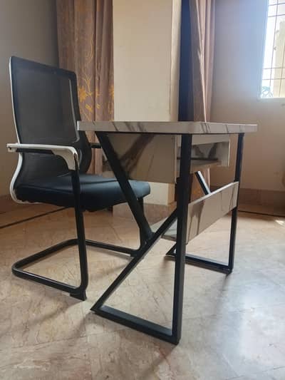 computer table