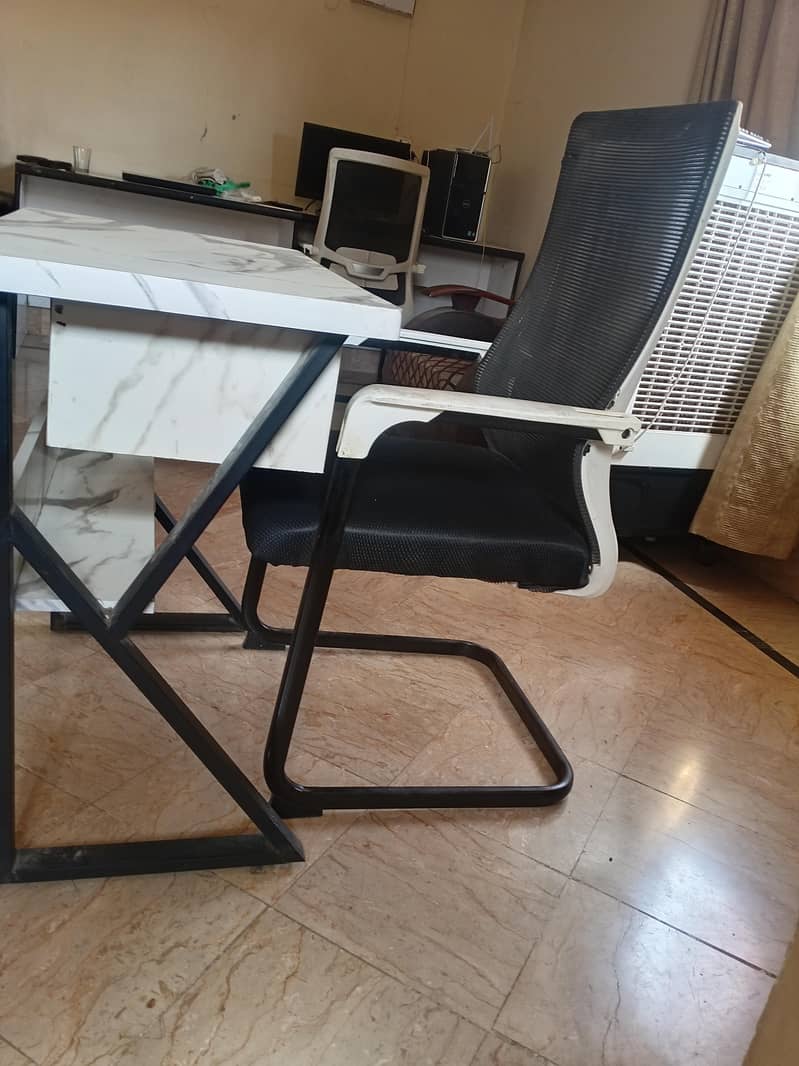 computer table 2