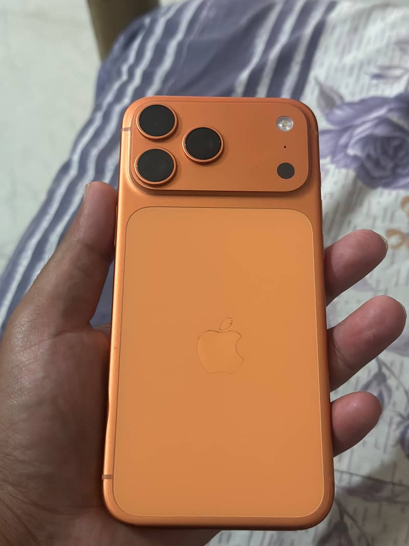 Apple iPhone 17 Pro Max 0