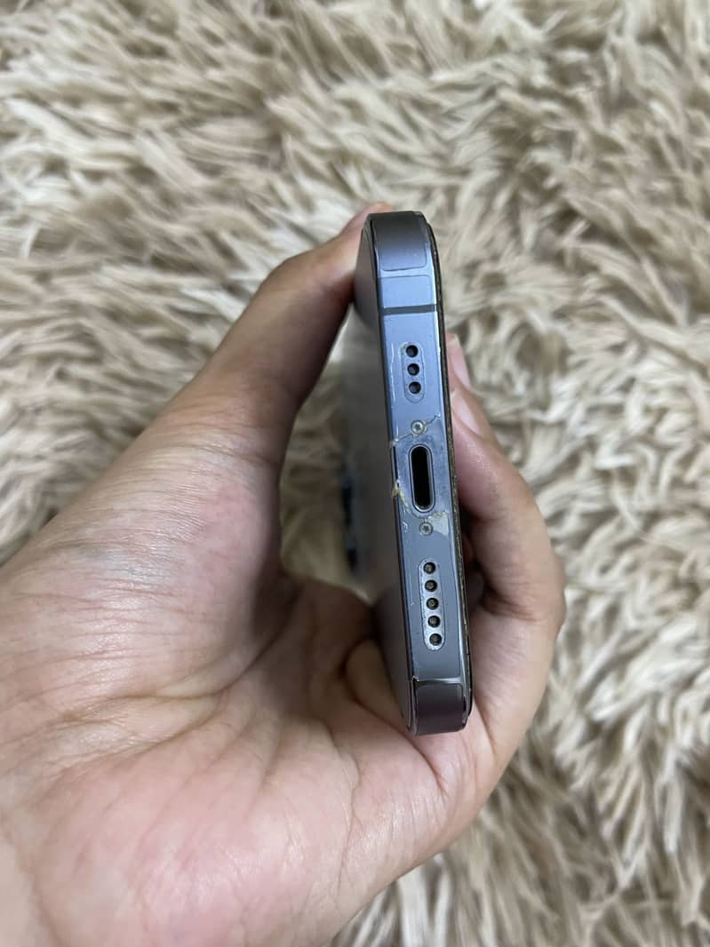 Apple iPhone 13 Pro 3