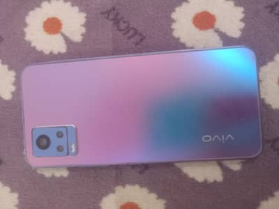 Vivo V20 128gb 8gb ram