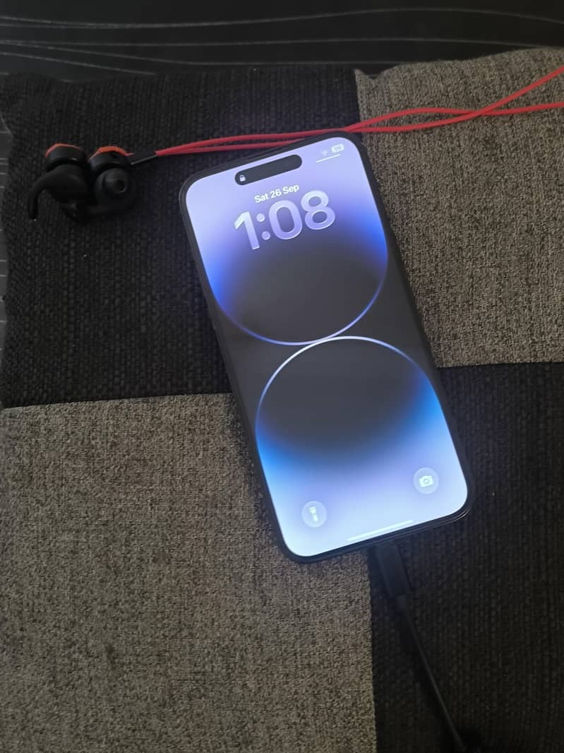 Apple iPhone 14 Pro Max 2