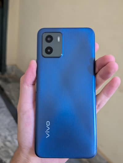 Vivo Y15s for sell 10/8