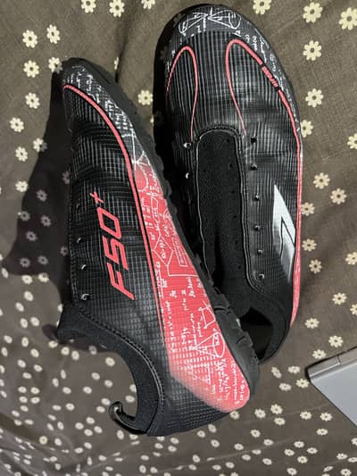 Adidas f50+