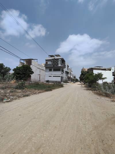 120 Square Yard Plot For Sale In GULSHAN-E-ROOMI.