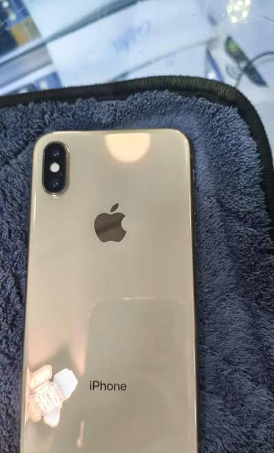 Apple iPhone XS