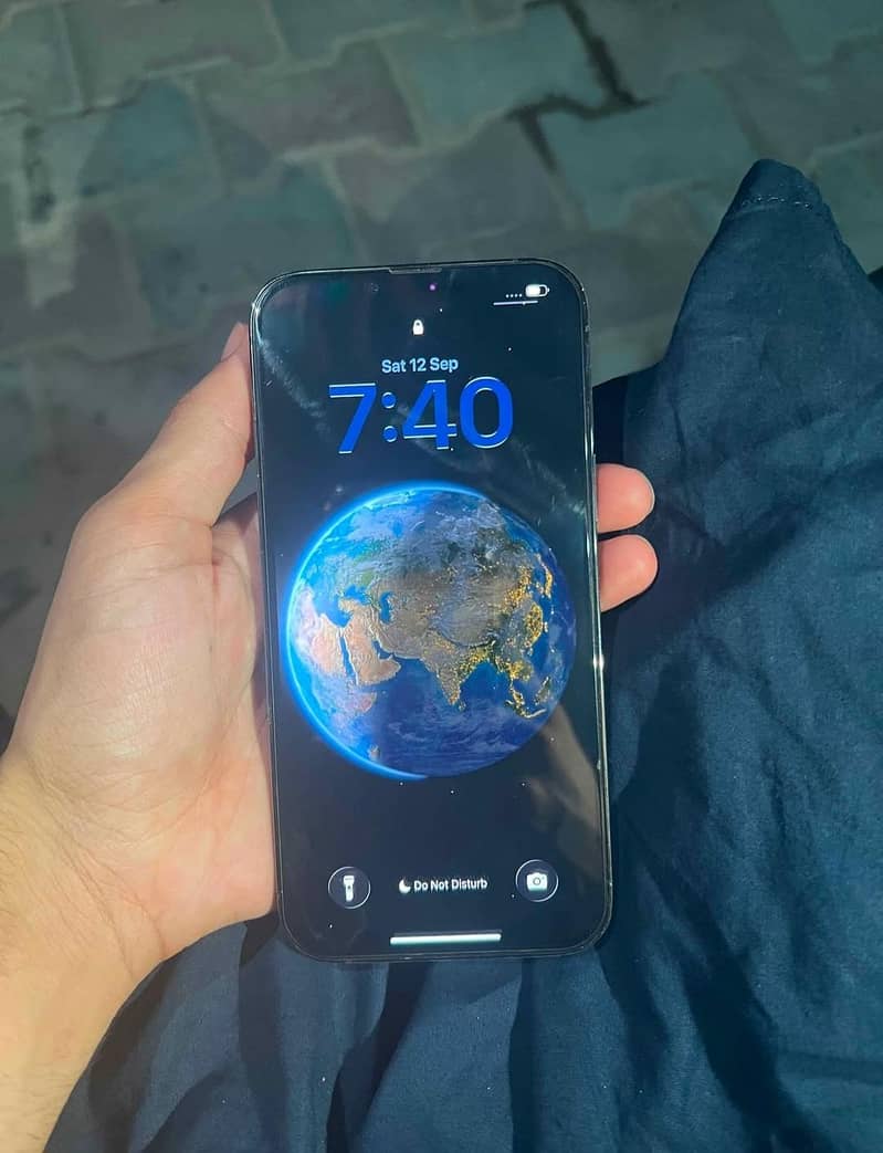 Apple iPhone 13 Pro Max 5