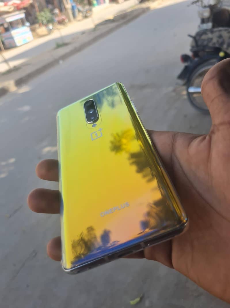 OnePlus 8 2