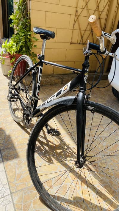 Racing bycycle