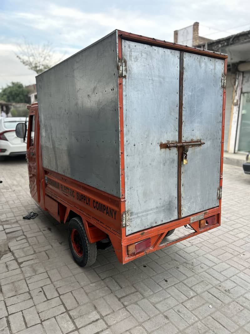 Loader Rickshaw 2013 5