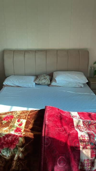 King Size Double Bed for Sale | Spacious & Elegant – Rs. 80,000