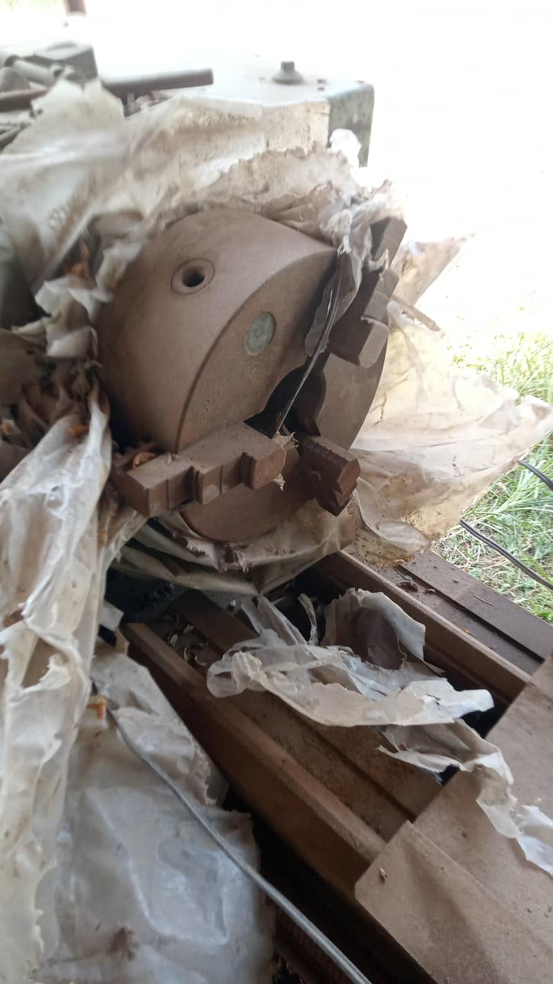 lathe machine 4
