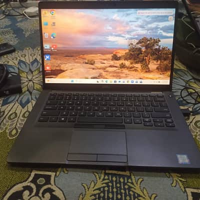 Dell i7 8th Gen Touchscreen Laptop – 8GB/256GB – Windows 11.