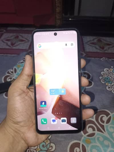 Infinix Hot 30 Play