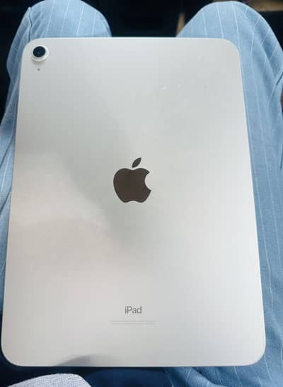 Ipad 10th gen 64gb 10/10 with box