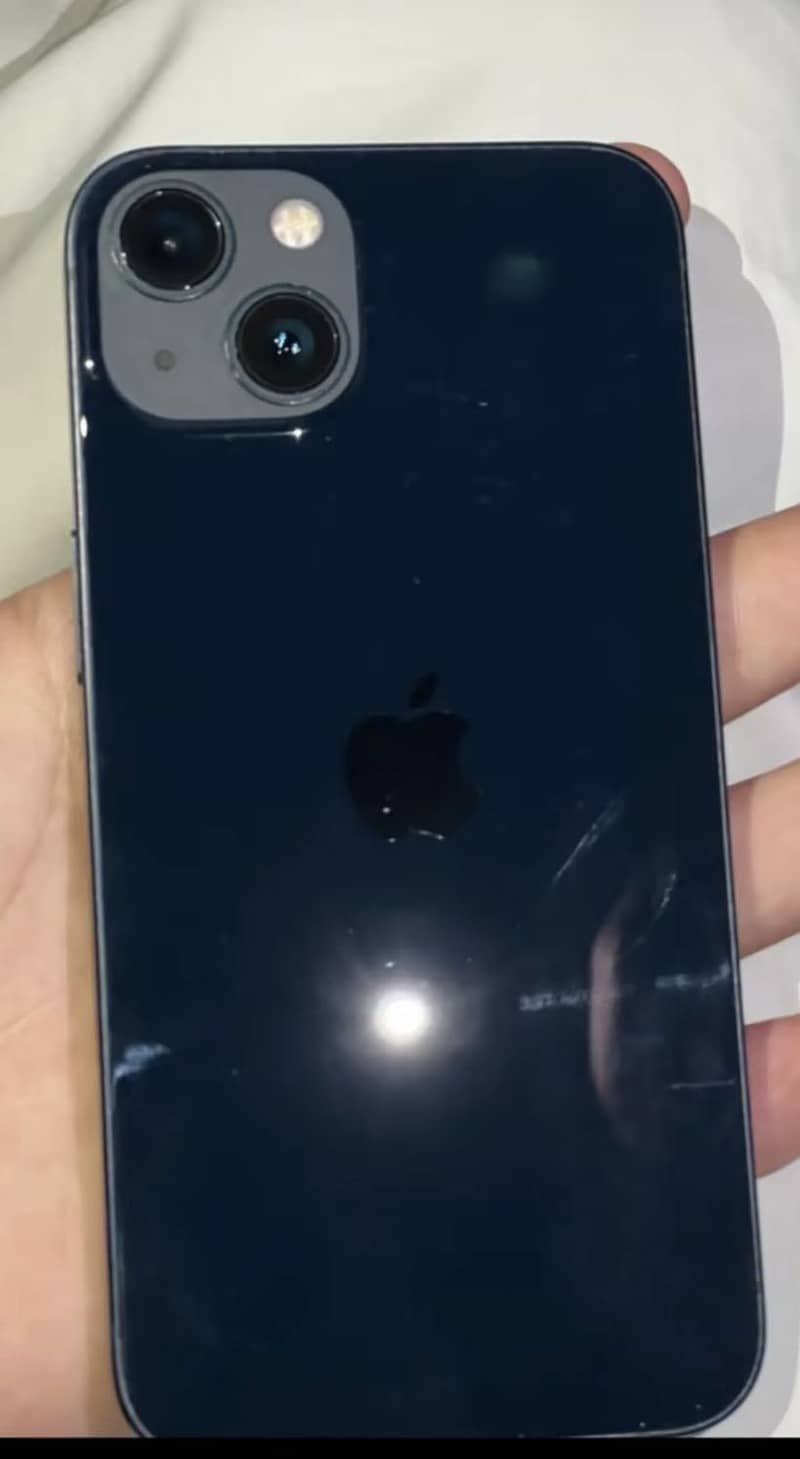 Apple iPhone 13 1