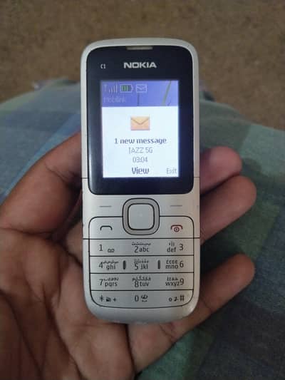 Nokia C1