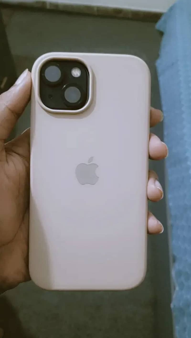 Apple iPhone 13 3