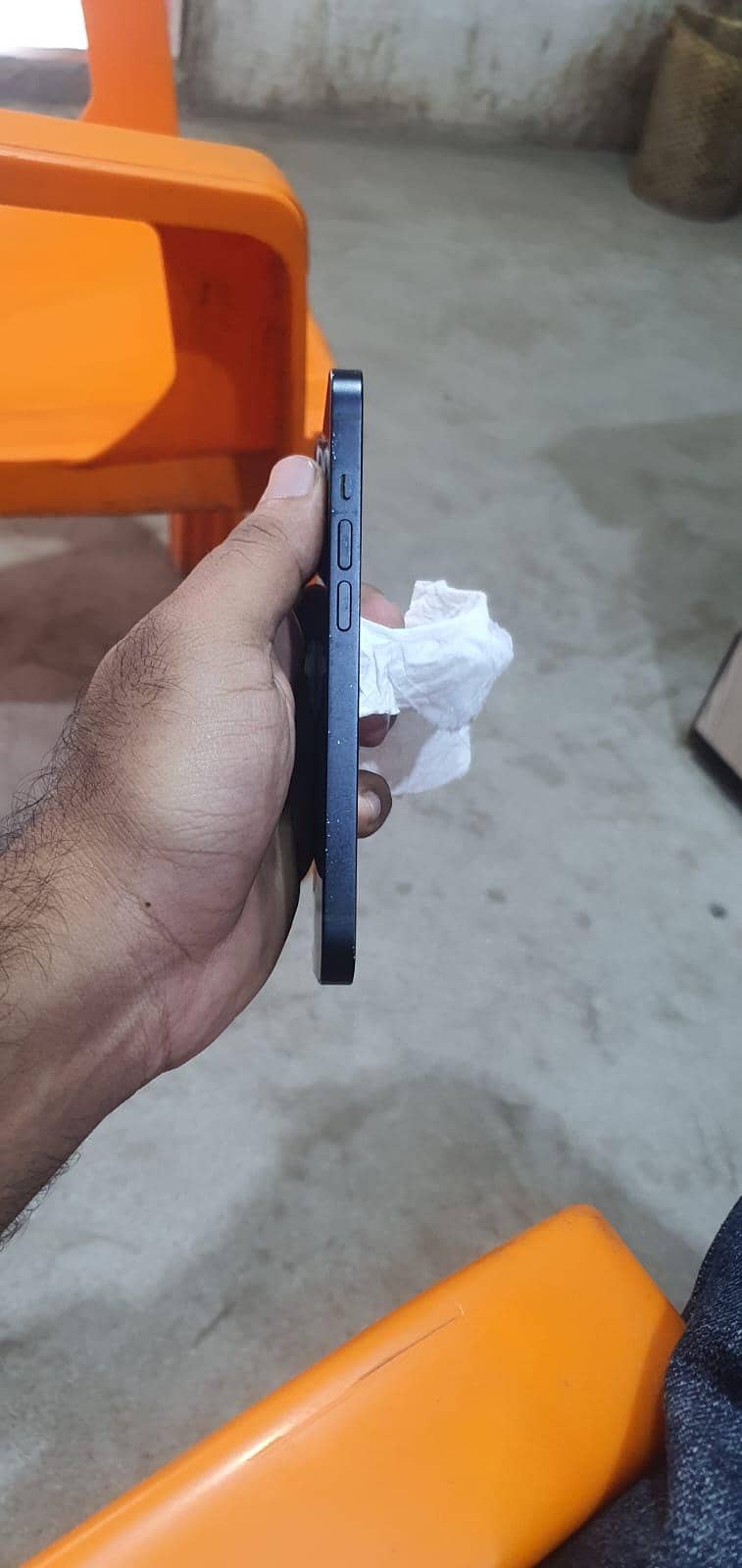 Apple iPhone 14 3