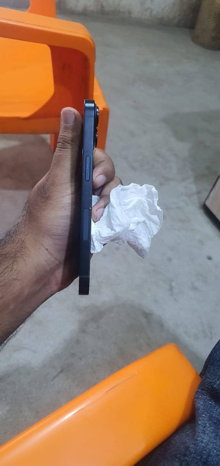 Apple iPhone 14 4