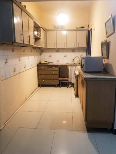 200 yds G+1 town house available for rent