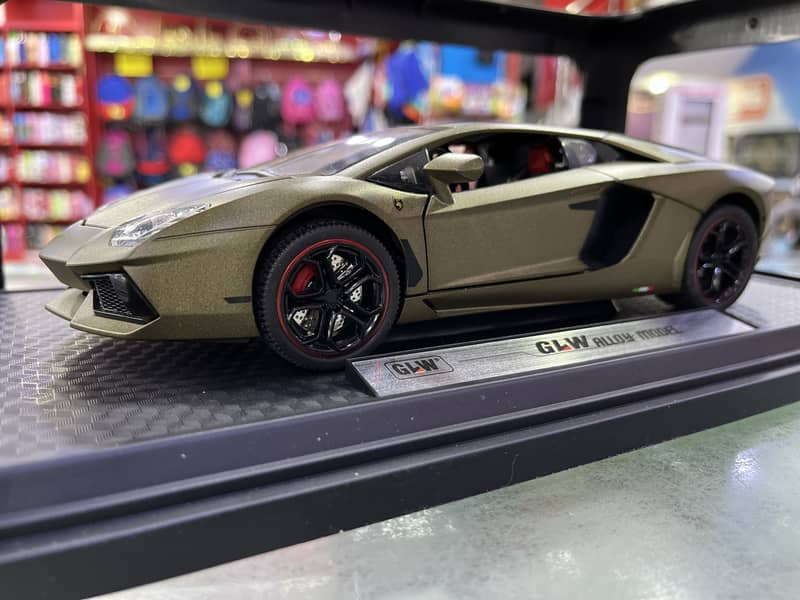 Die cast Model 9