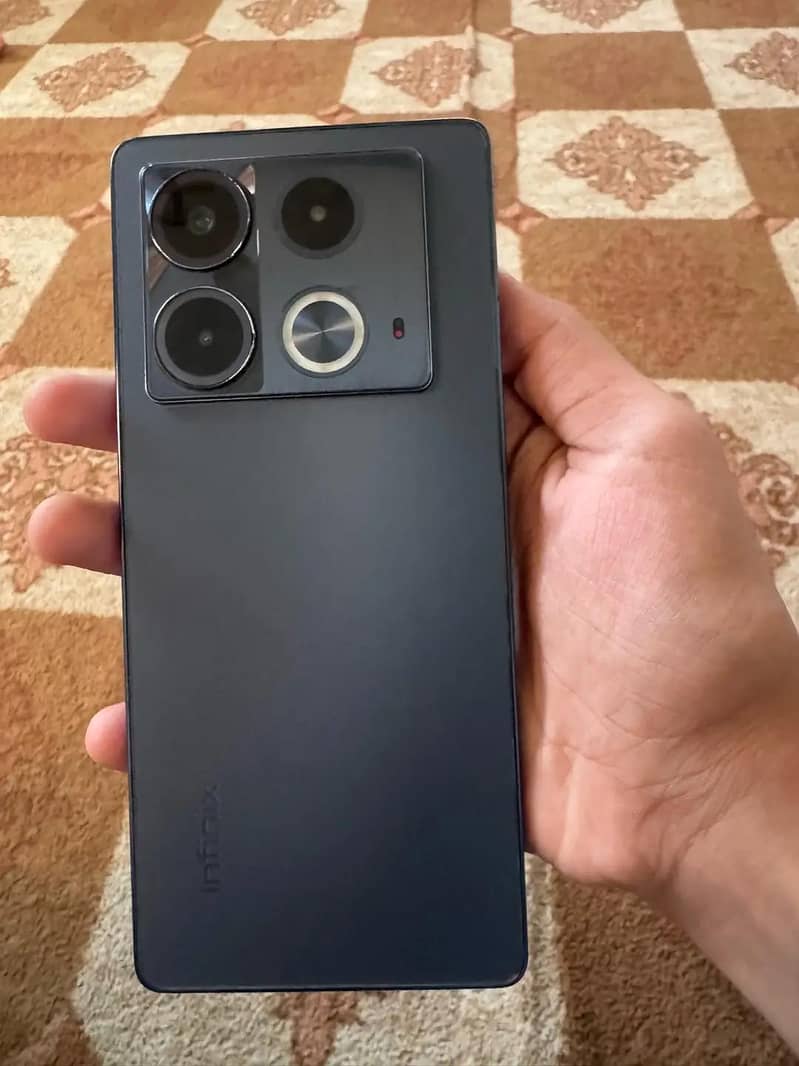 Infinix Note 40 1