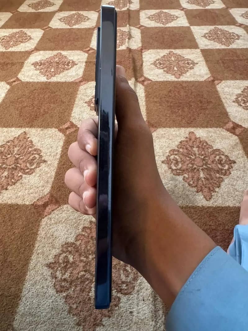 Infinix Note 40 5