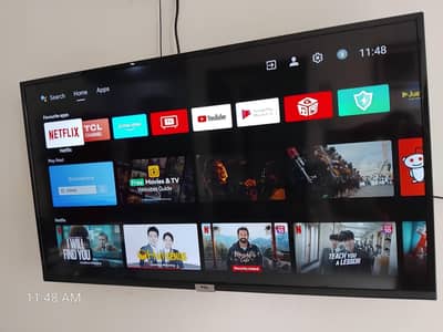 Tcl smart tv for sale only 7ms used WhatsApp for more details 031