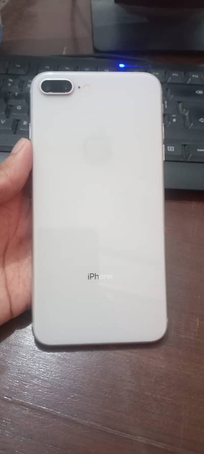 Apple iPhone 8 Plus