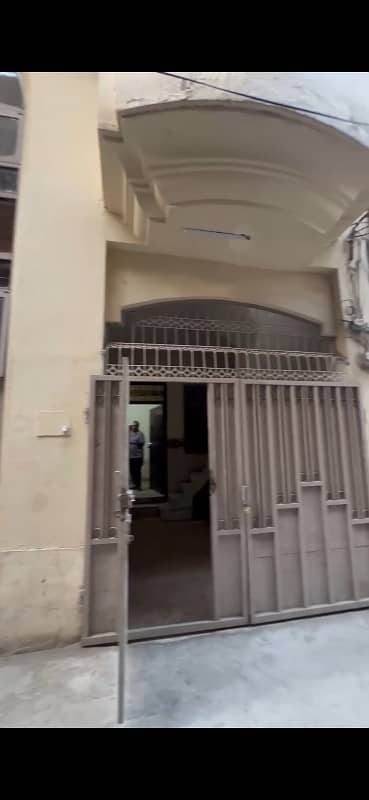 3.5 Marla Triple story house for Rent