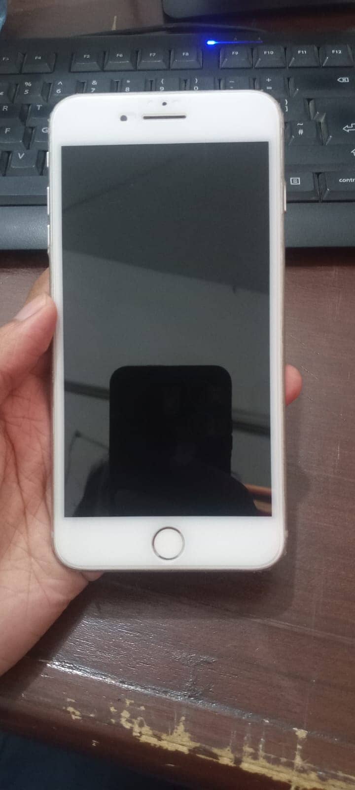 Apple iPhone 8 Plus 2