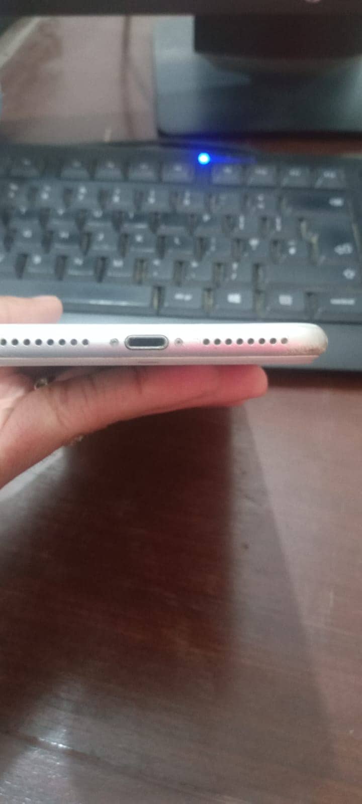 Apple iPhone 8 Plus 4
