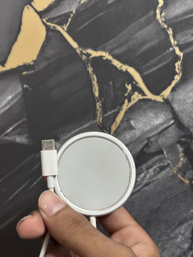 Apple wireless macksafe 1