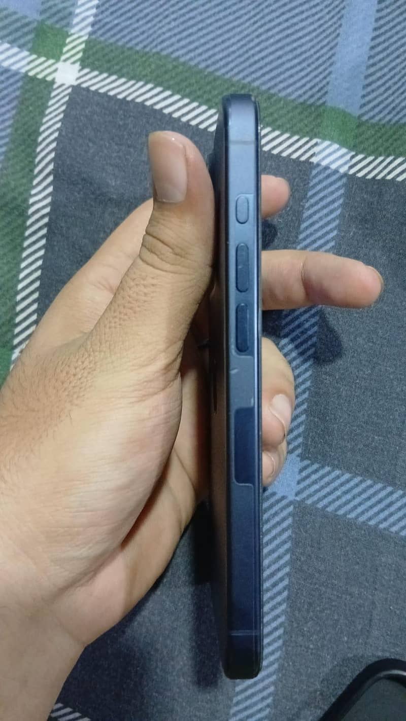 iphone 15pro 2