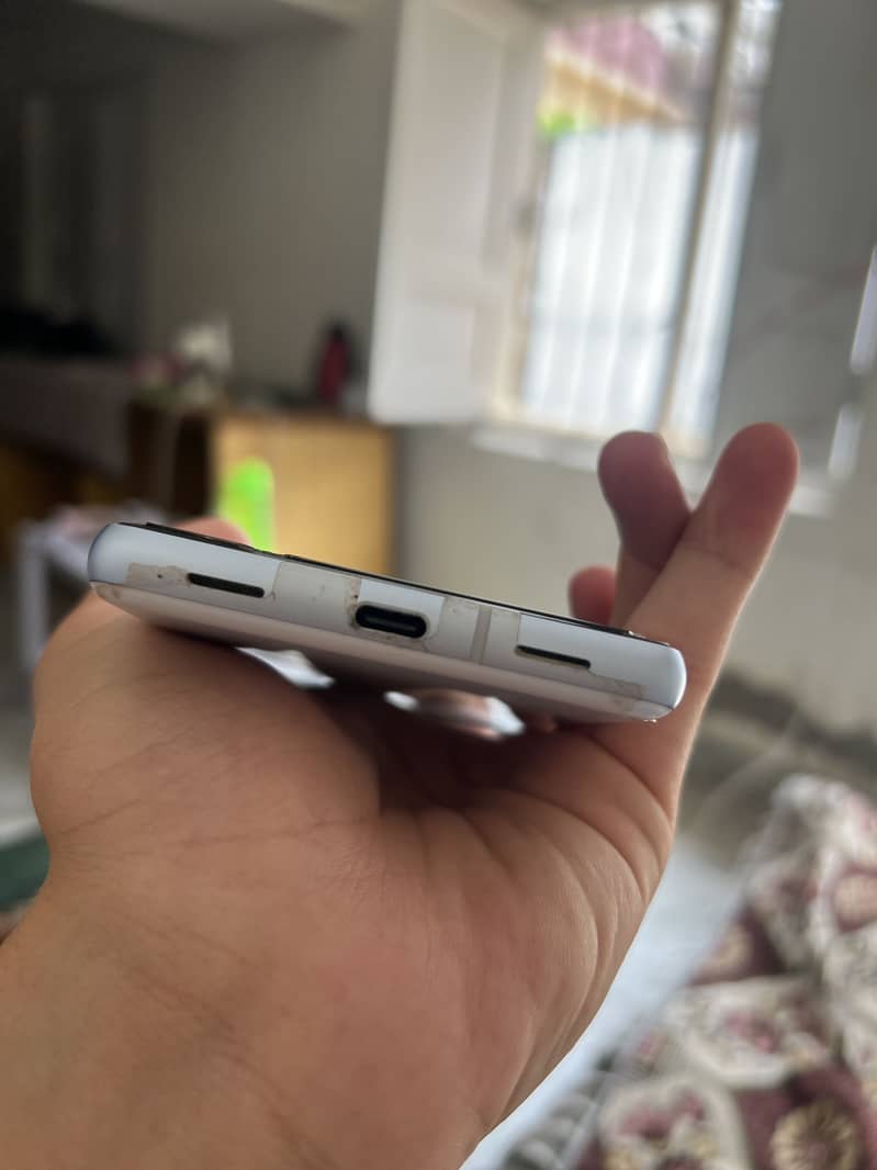 Google Pixel 7a 3