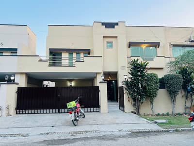 Well Maintained 10 Marla 03 Bedroom House available for Rent in Sector-A, Askari-11 Lahore
