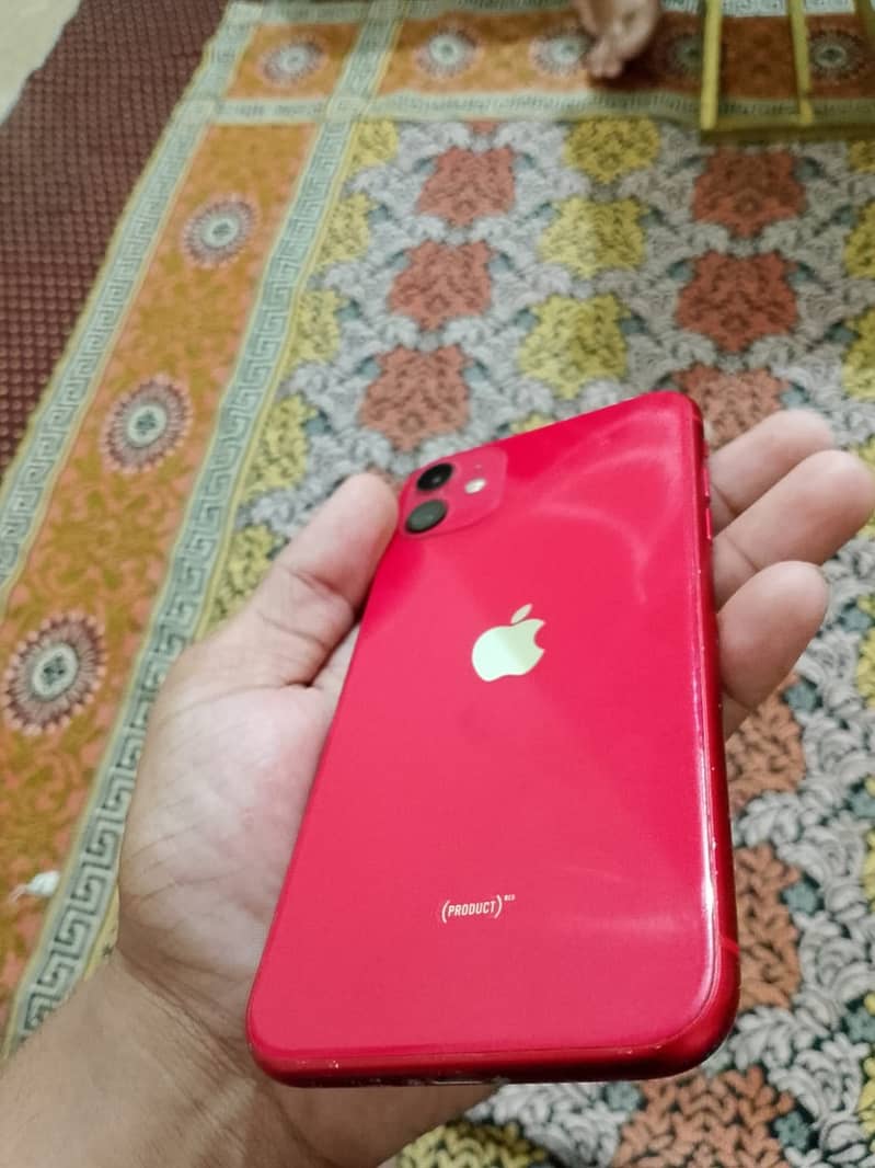 Apple iPhone 11 3