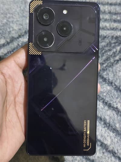 Tecno Pova 6 Pro non PTA