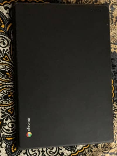 Laptop Chrome book