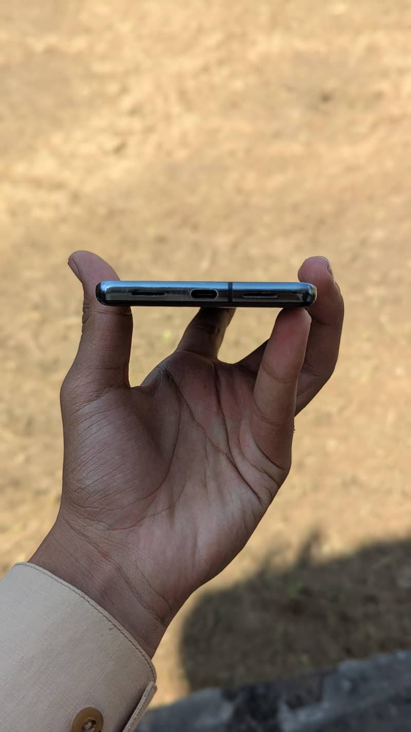 Google Pixel 7 Pro 2