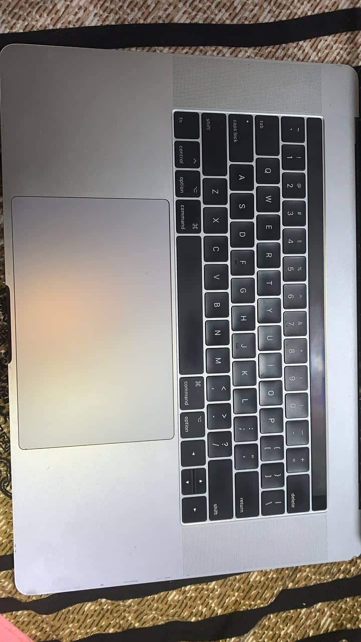 Macbook Pro 2017 Touchbar 4