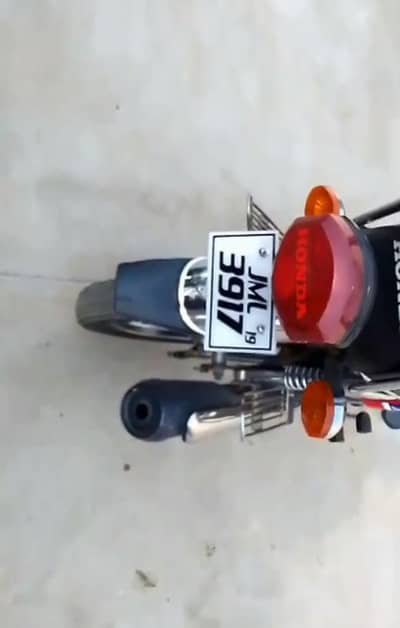 Honda bike 125 CG 0328/31/60/580/ urgent for sale model 2019