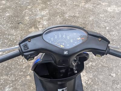 Honda Dio 49cc 4 stroke