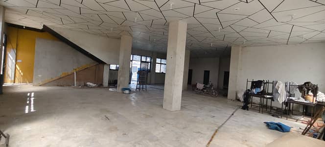 400 Yd Main Superhighway Commercial Shop For Rent Ideal For Restaurant & Food Chains