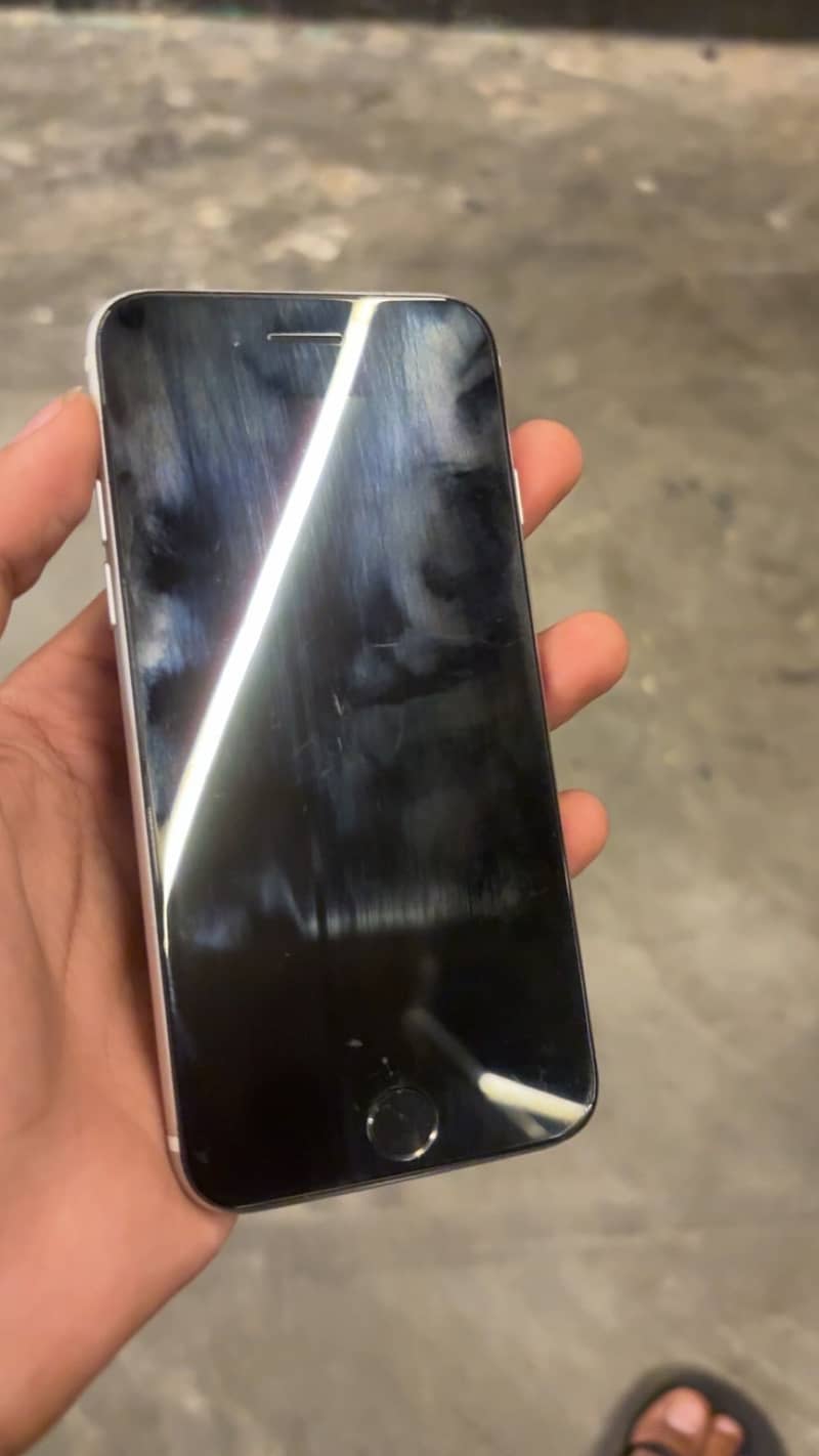 Apple iPhone SE 1