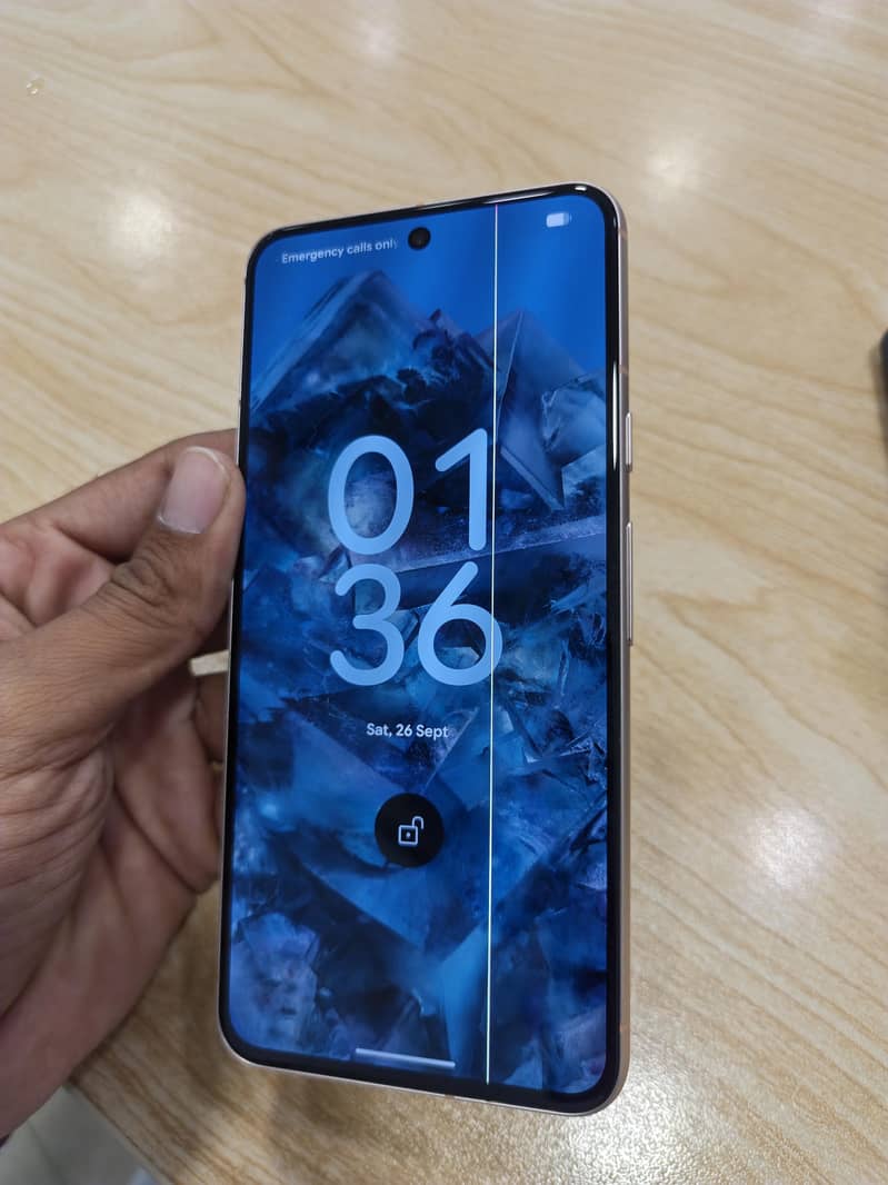 Google Pixel 8 3